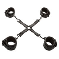 Хог тай CALEXOTICS - NOCTURNAL HOG TIE CONNECTOR CUERO A